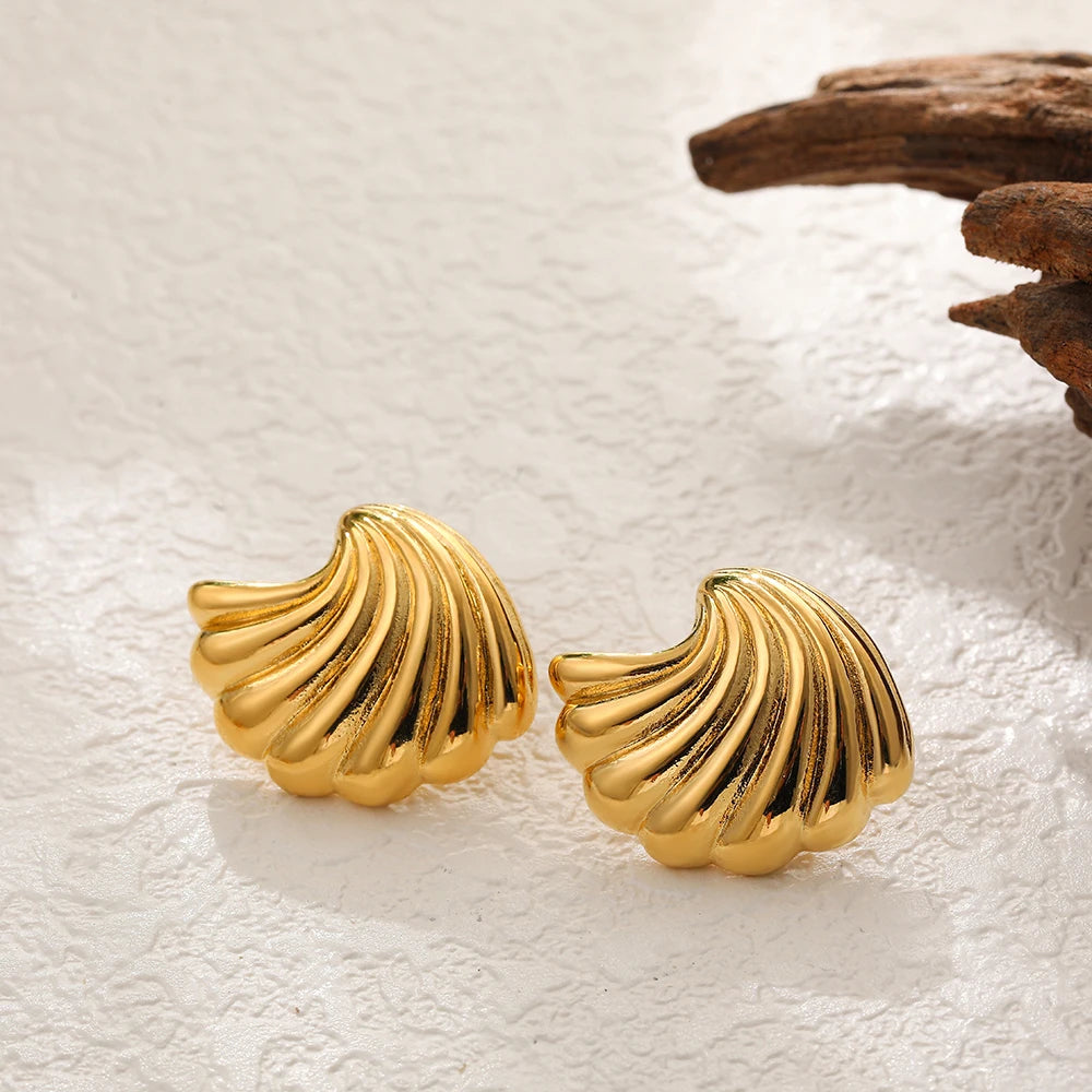 LYRA Bold Shell Earrings