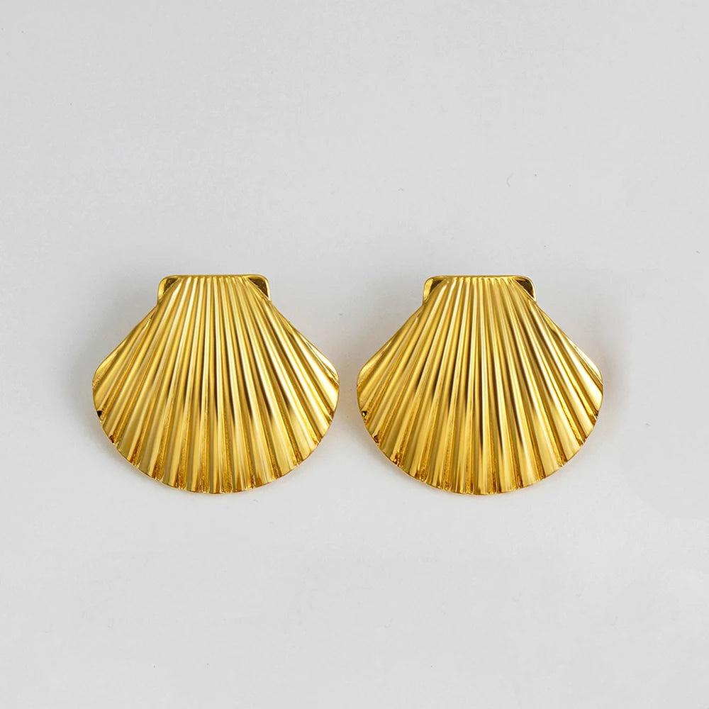 SHELLA Gold Earrings