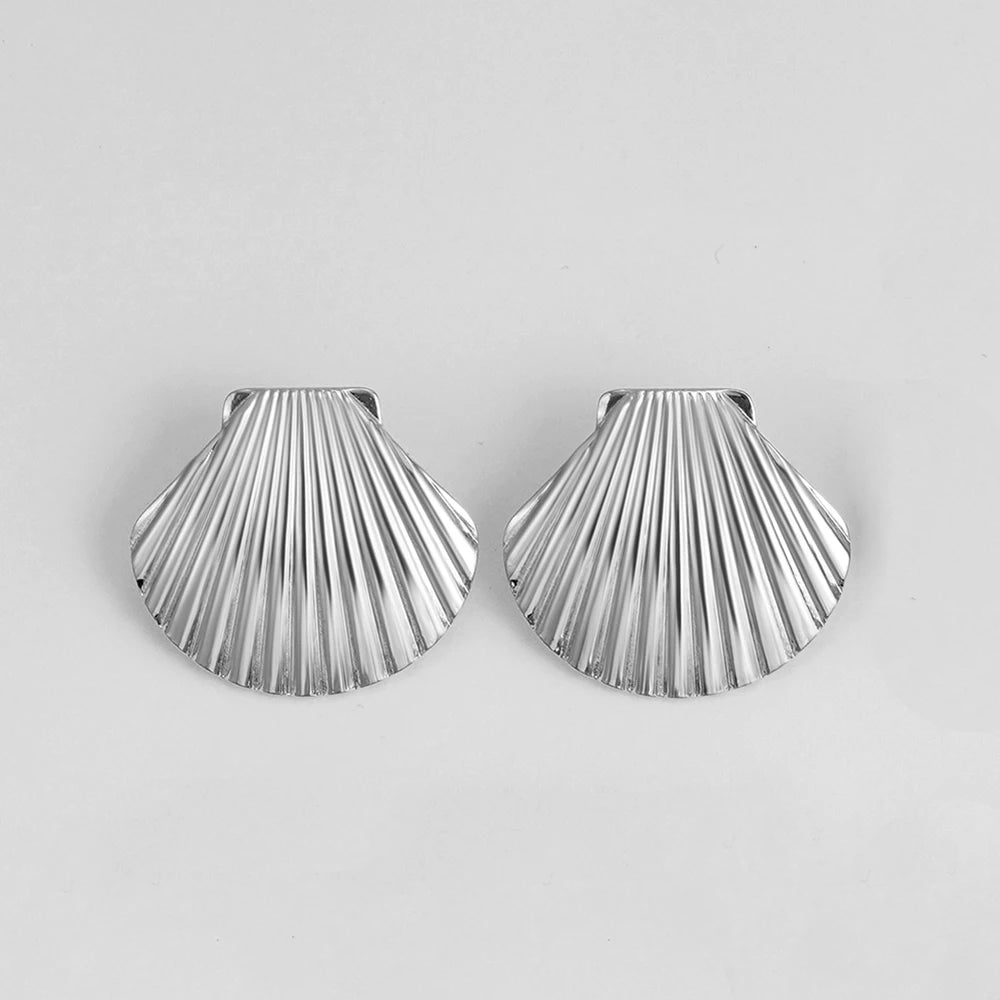 SHELLA Gold Earrings