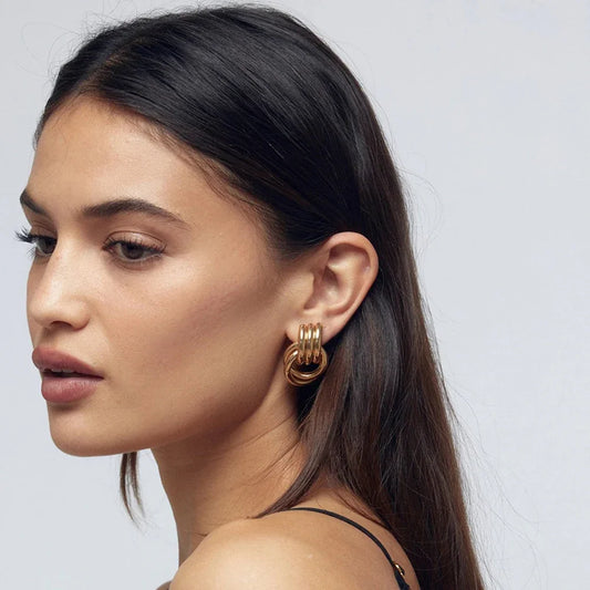 ASTRID Knot Earrings